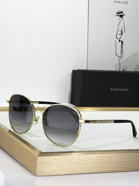 Picture of Chopard Sunglasses _SKUfw70786732fw